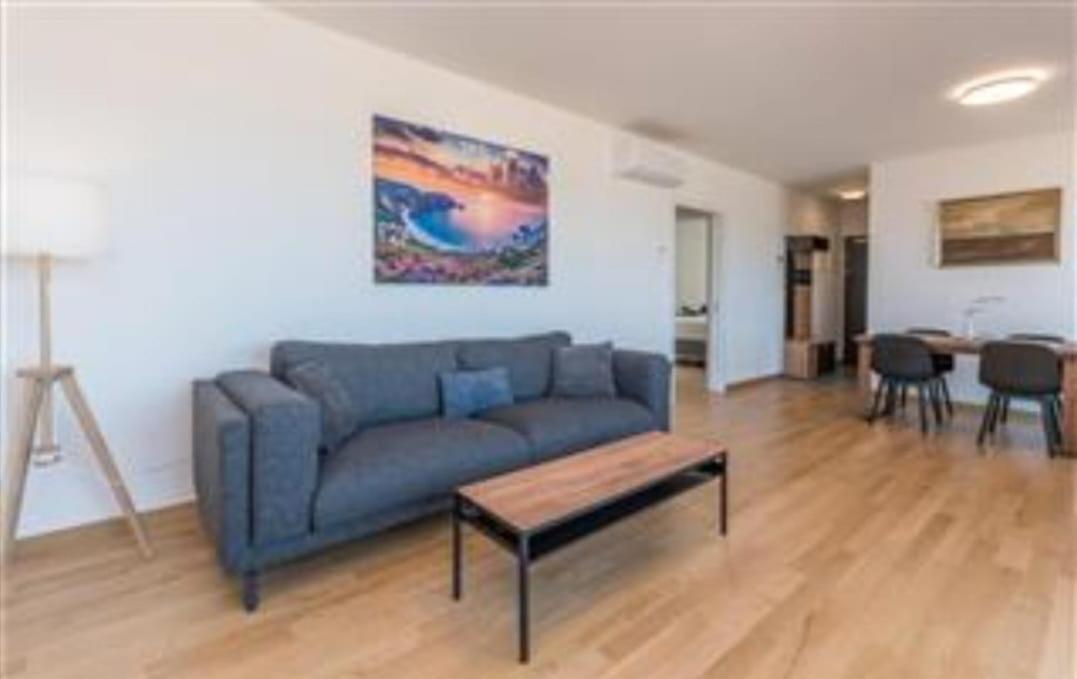 Dvj Apartments 3 Свети-Филип-и-Яков Экстерьер фото